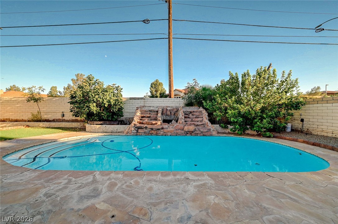 6771 Shelter Lane Las Vegas NV 89103