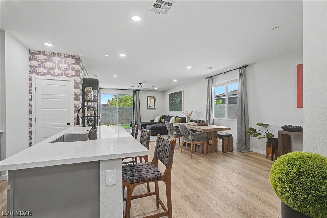 9386 Sequoia Ridge Avenue Las Vegas NV 89143