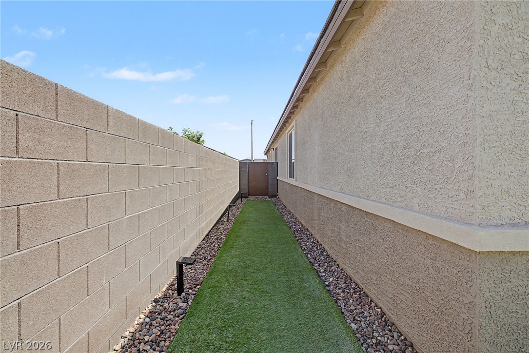 9386 Sequoia Ridge Avenue Las Vegas NV 89143