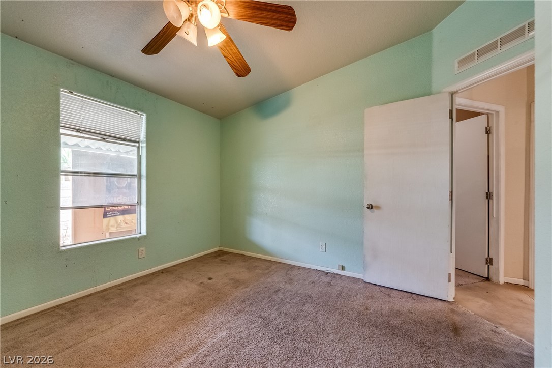 5423 North Sir Richard Drive Las Vegas NV 89110