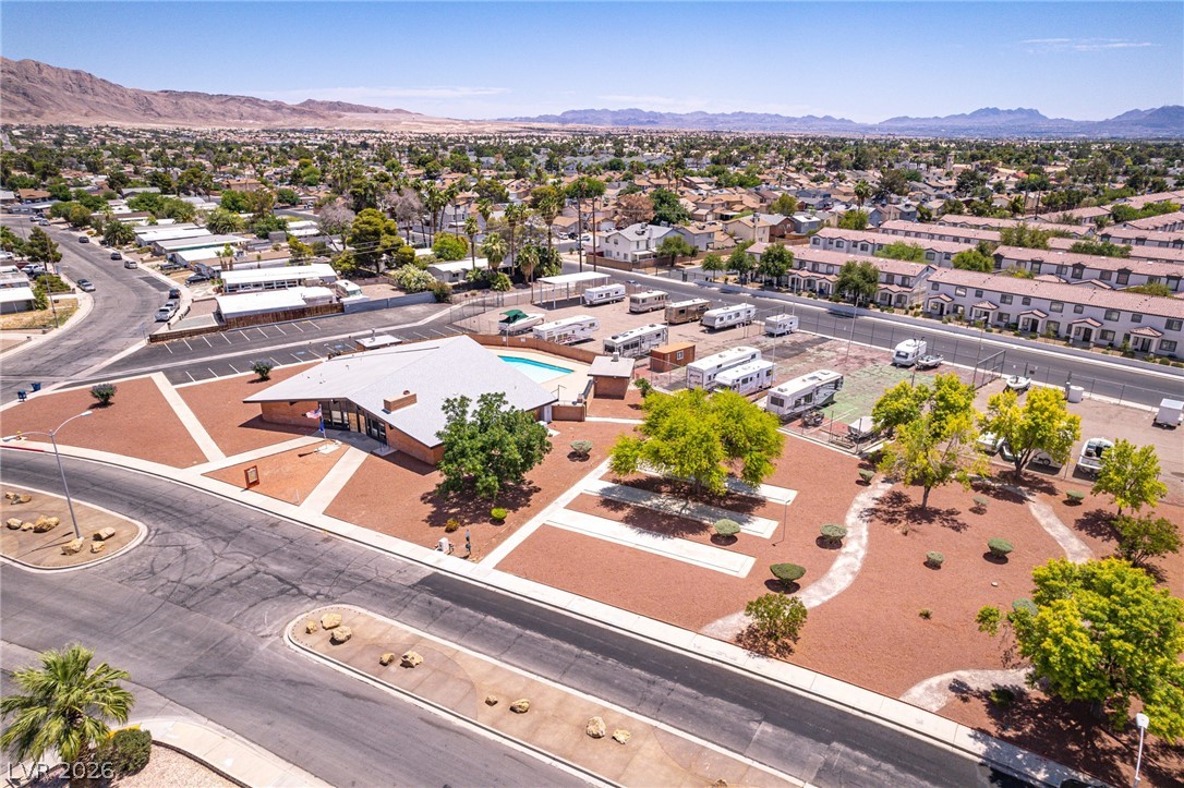 5423 North Sir Richard Drive Las Vegas NV 89110