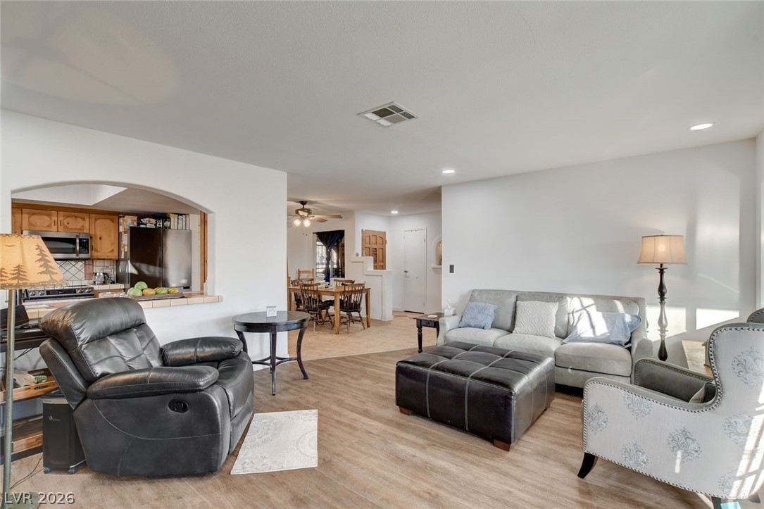 5305 Patricia Avenue Las Vegas NV 89130