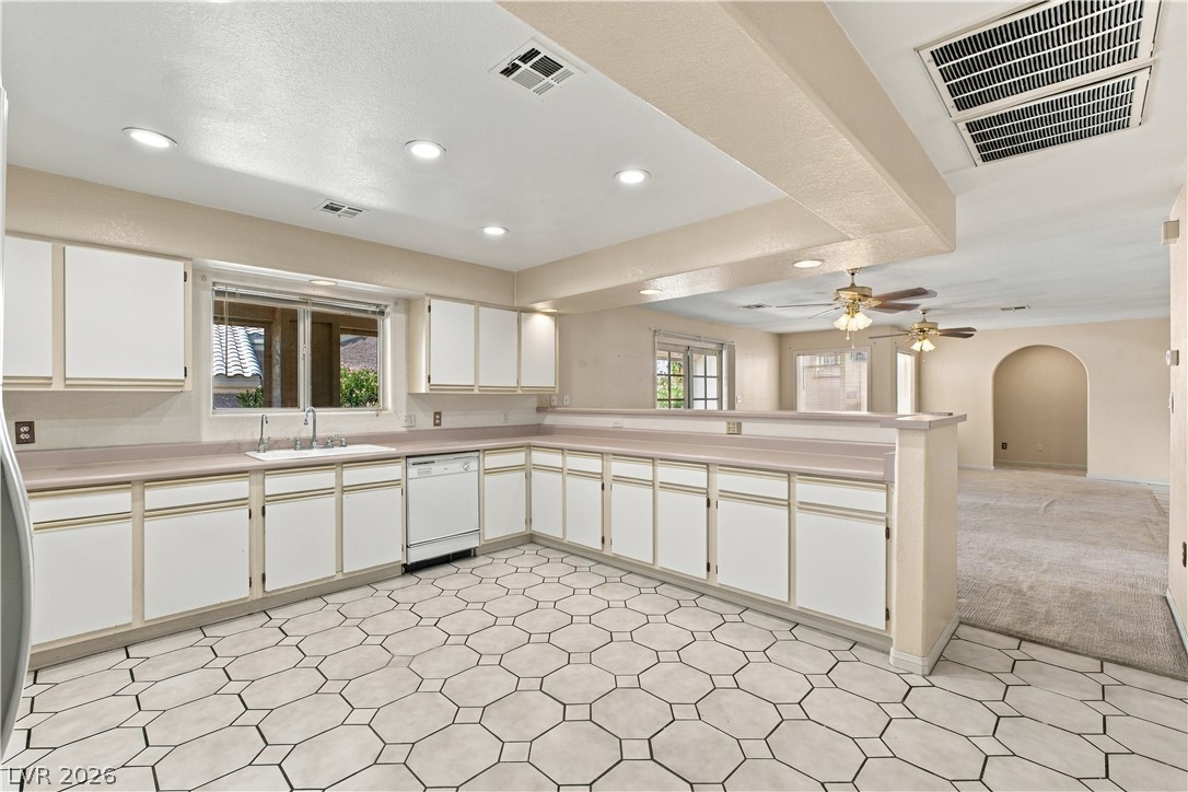 921 Primrose Lane Henderson NV 89011