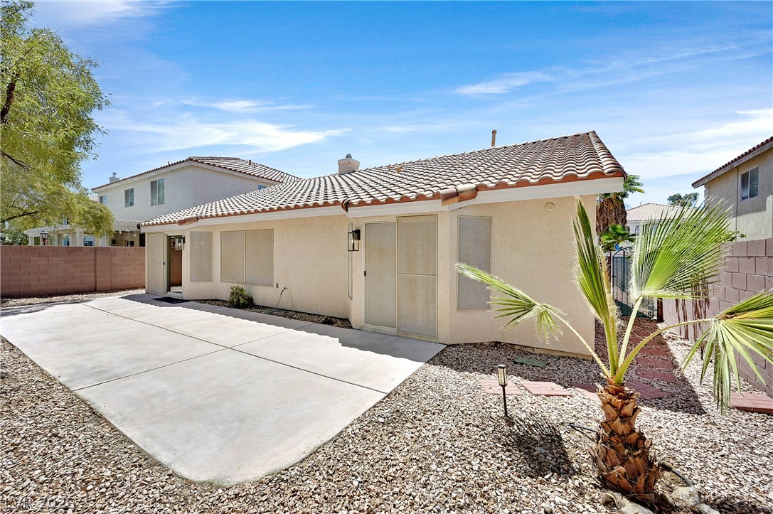 7884 Spindrift Cove Street Las Vegas NV 89139