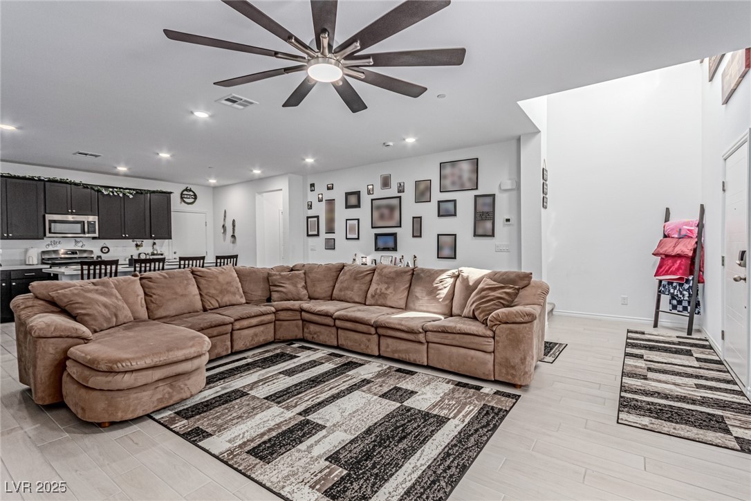 1521 Eva Crossing Place Henderson NV 89002