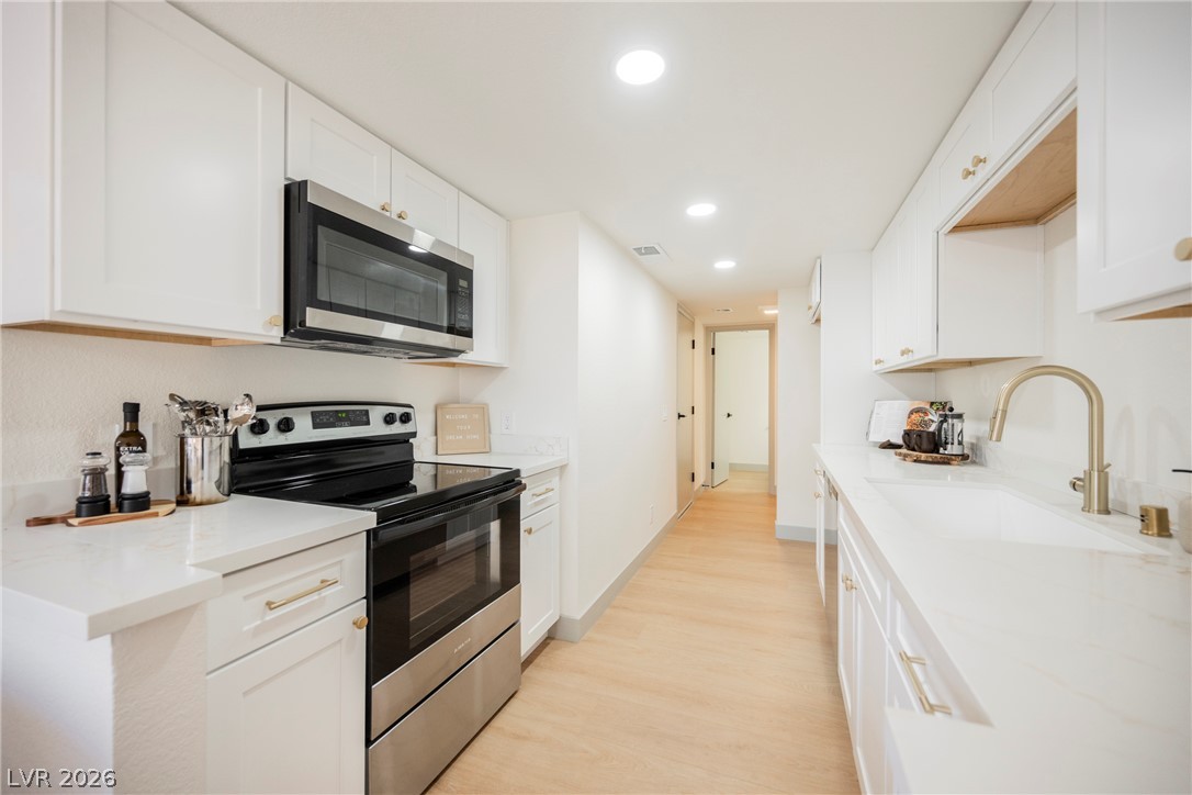 4531 Del Oro Drive Las Vegas NV 89102