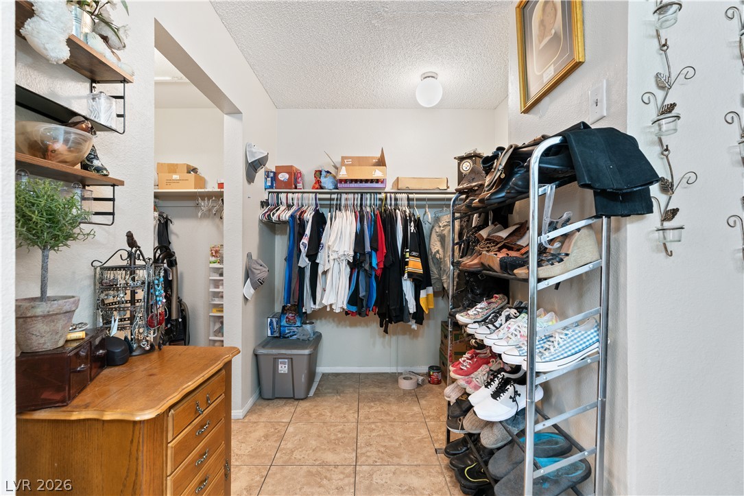 4664 El Canasta Way Las Vegas NV 89121
