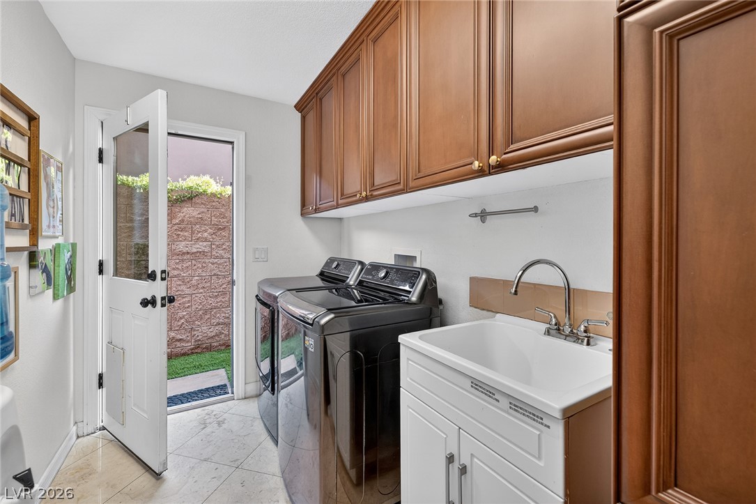 15 Benevolo Drive Henderson NV 89011