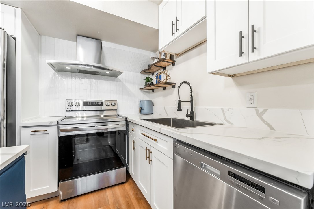 2471 Old Forge Lane 105 Las Vegas NV 89121