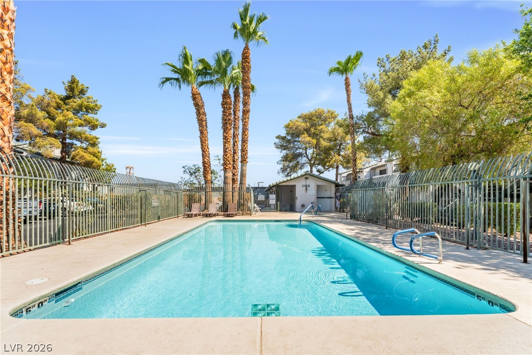 2471 Old Forge Lane 105 Las Vegas NV 89121