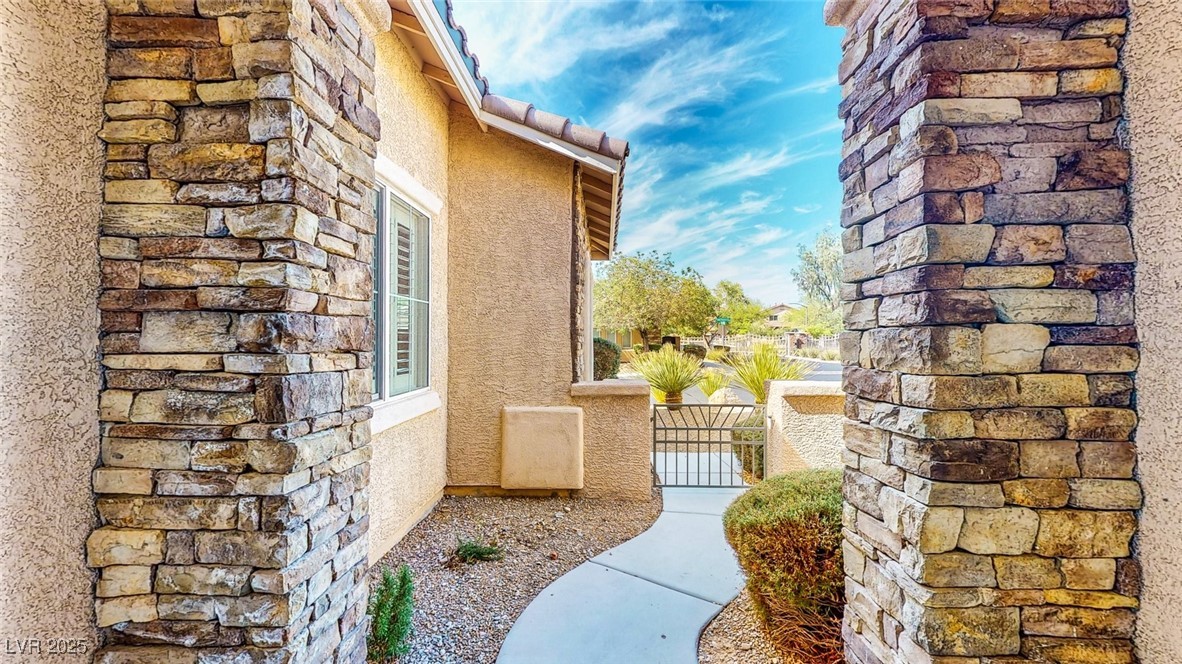9052 Creed Mountain Place Las Vegas NV 89178