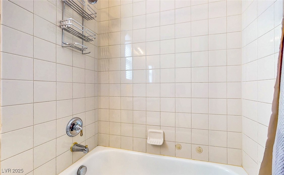 9052 Creed Mountain Place Las Vegas NV 89178