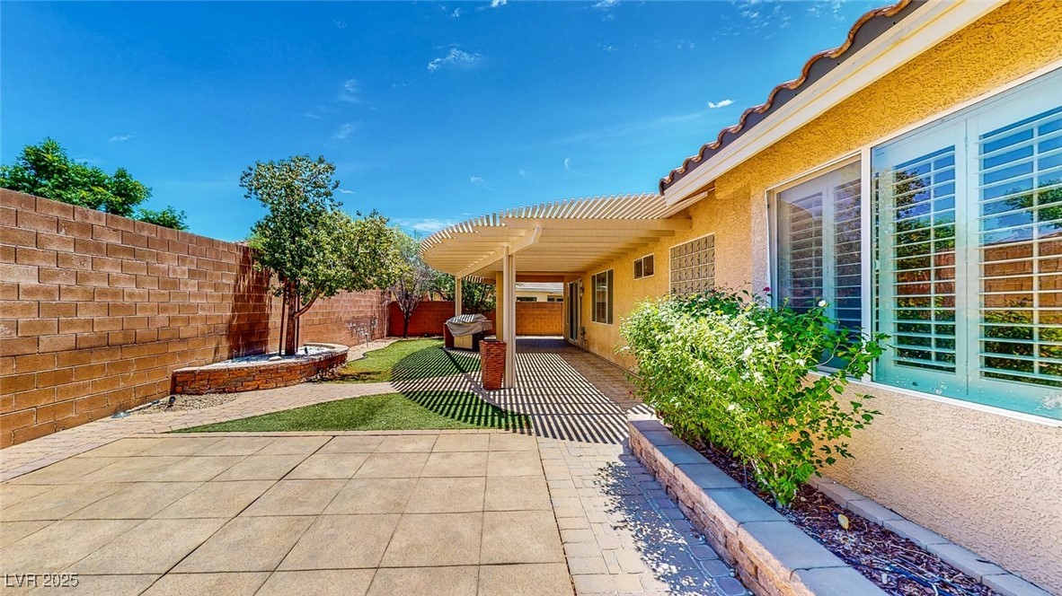 9052 Creed Mountain Place Las Vegas NV 89178