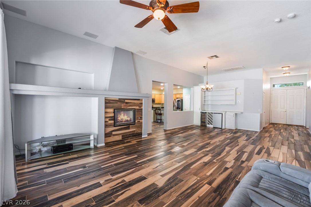 8528 Bandits Bluff Avenue Las Vegas NV 89143