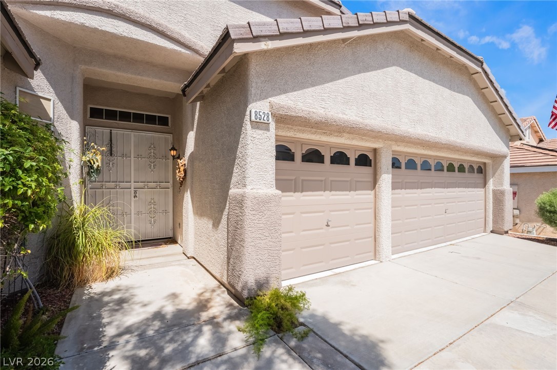 8528 Bandits Bluff Avenue Las Vegas NV 89143