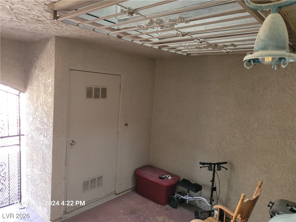 808 Hedge Way 4 Las Vegas NV 89110