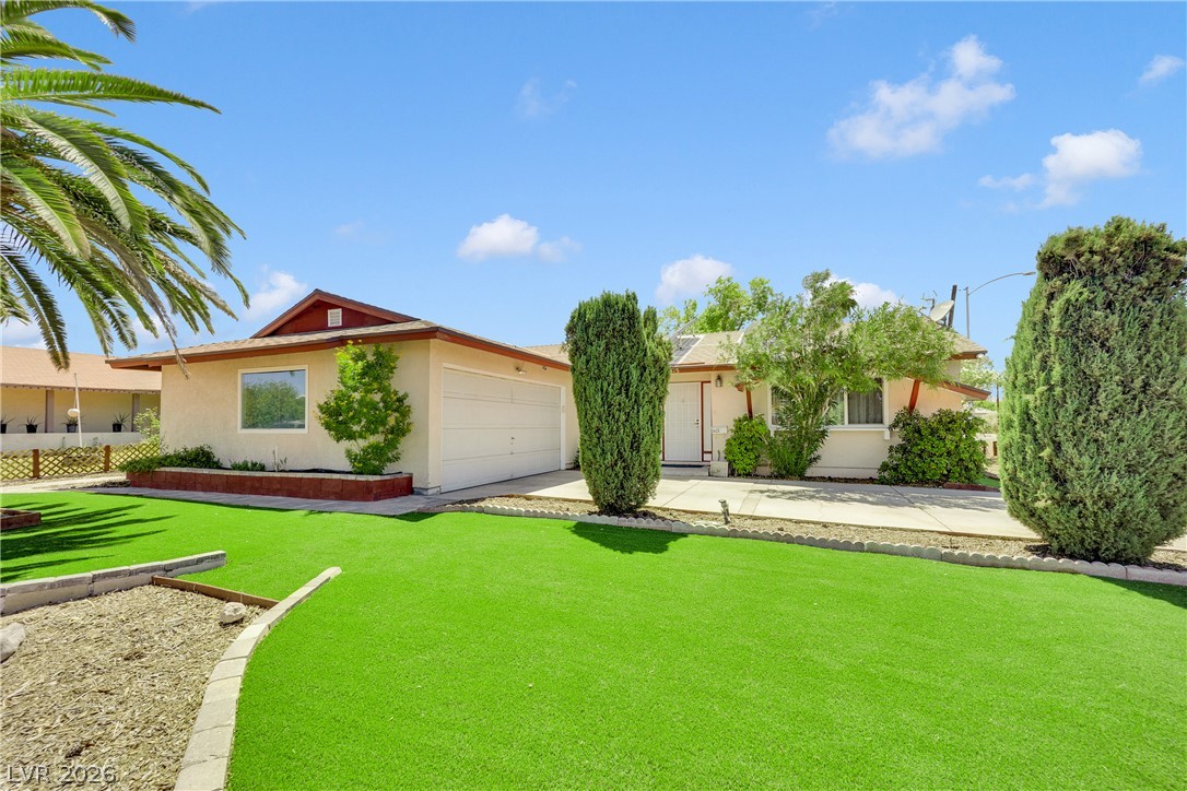 1825 Shadow Mountain Place Las Vegas NV 89108
