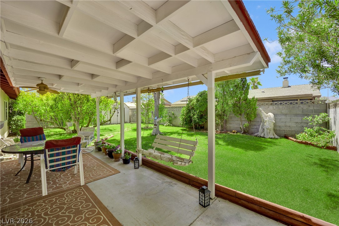 1825 Shadow Mountain Place Las Vegas NV 89108