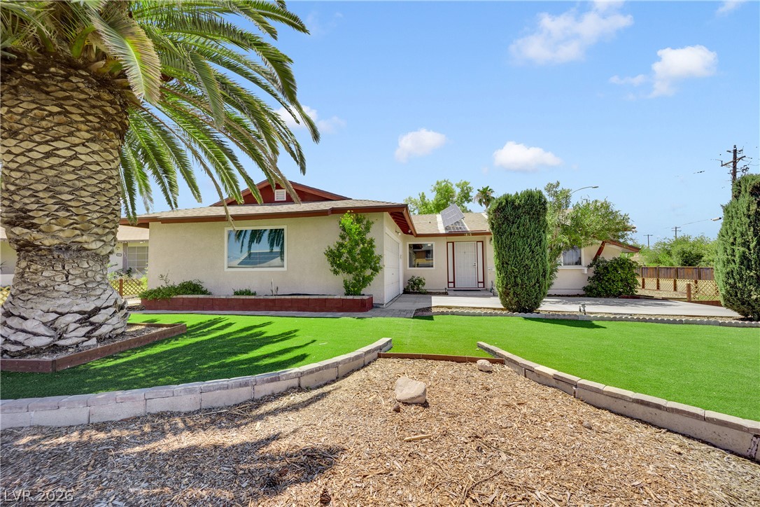 1825 Shadow Mountain Place Las Vegas NV 89108