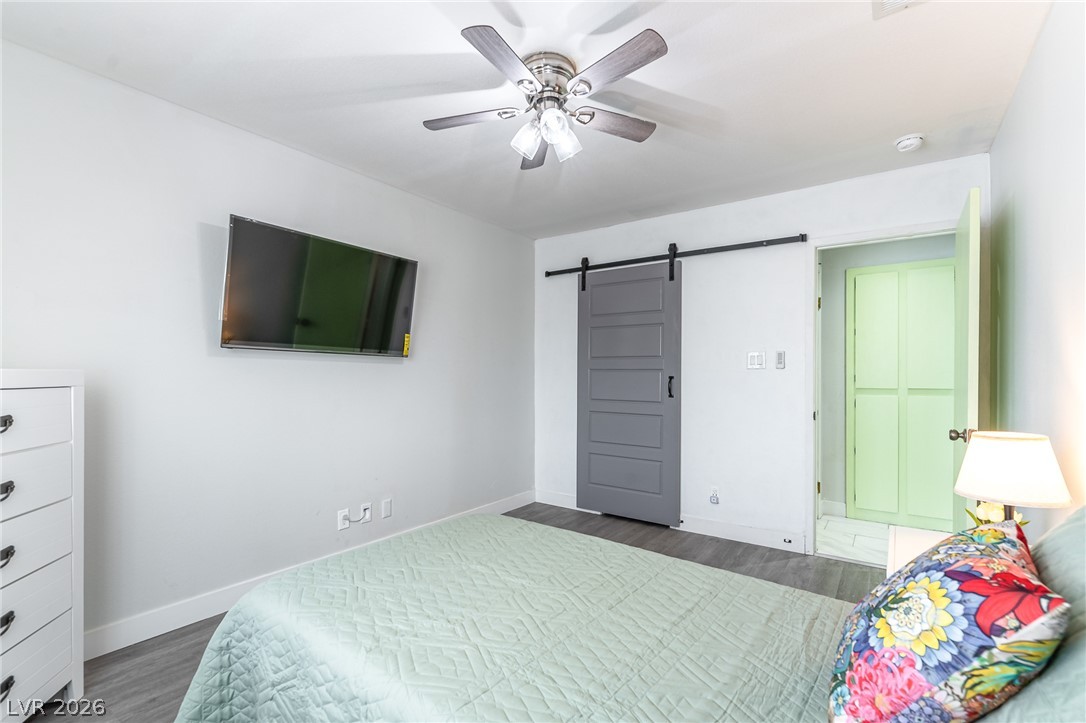 105 South Cimarron Road Las Vegas NV 89145