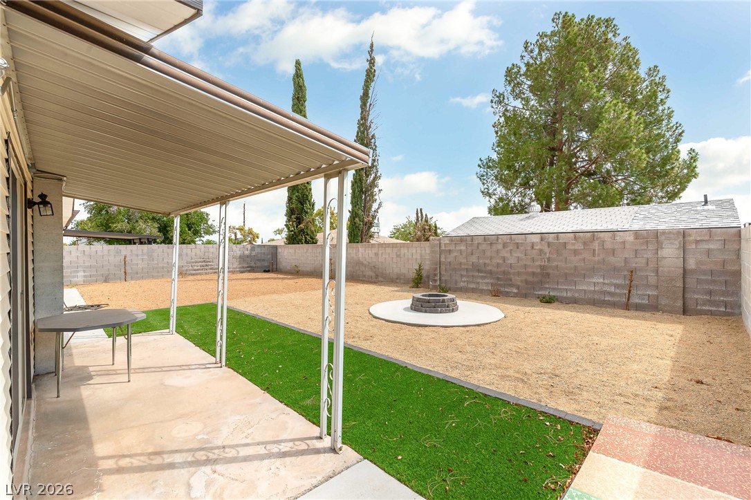 105 South Cimarron Road Las Vegas NV 89145