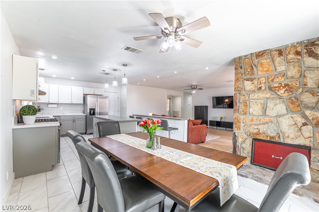 105 South Cimarron Road Las Vegas NV 89145