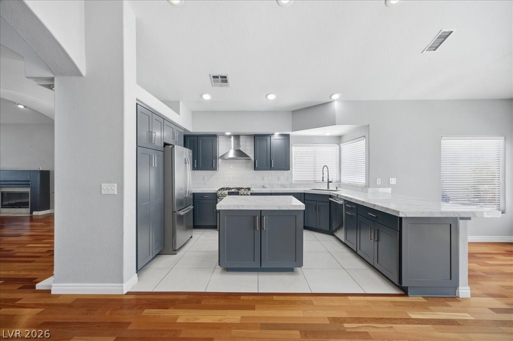 8105 Lake Hills Drive Las Vegas NV 89128
