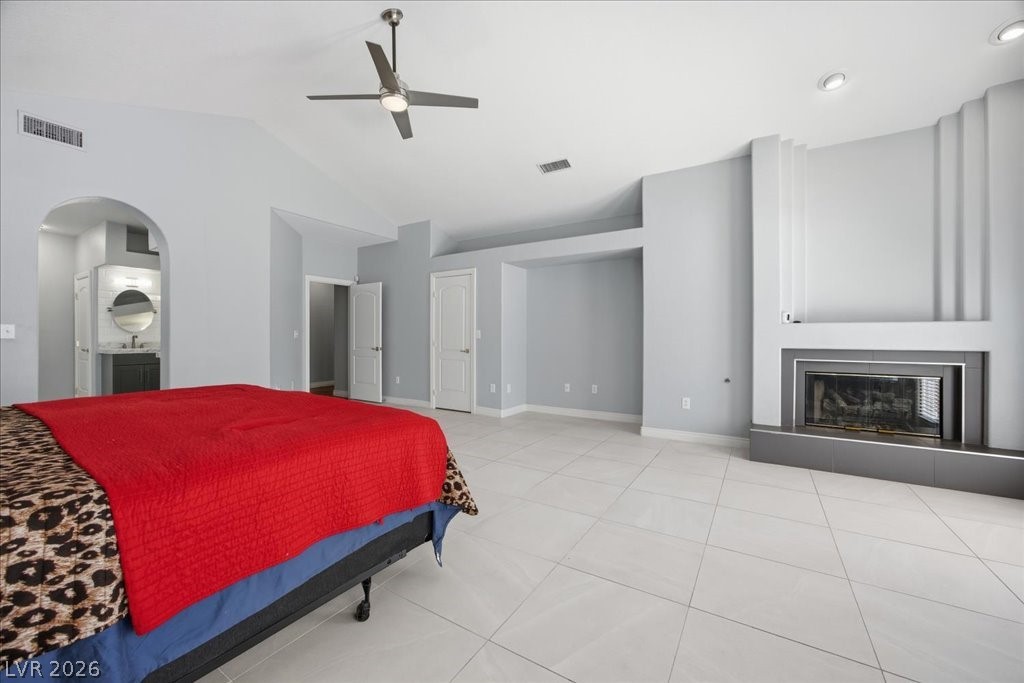 8105 Lake Hills Drive Las Vegas NV 89128