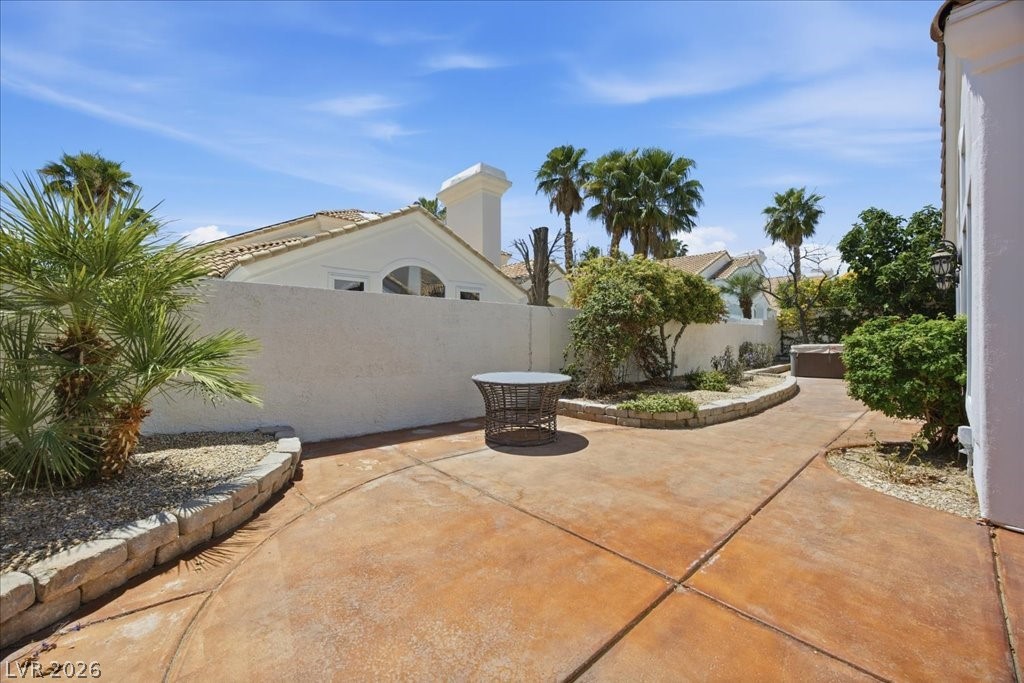 8105 Lake Hills Drive Las Vegas NV 89128