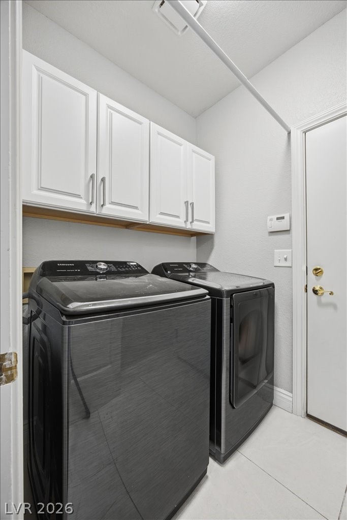 8105 Lake Hills Drive Las Vegas NV 89128