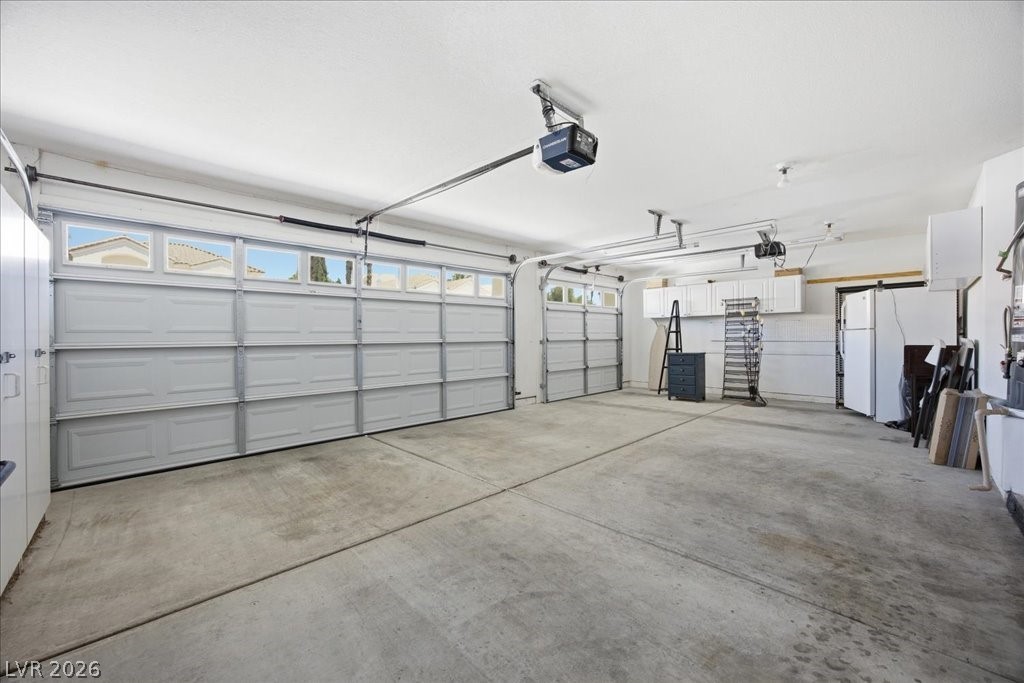 8105 Lake Hills Drive Las Vegas NV 89128