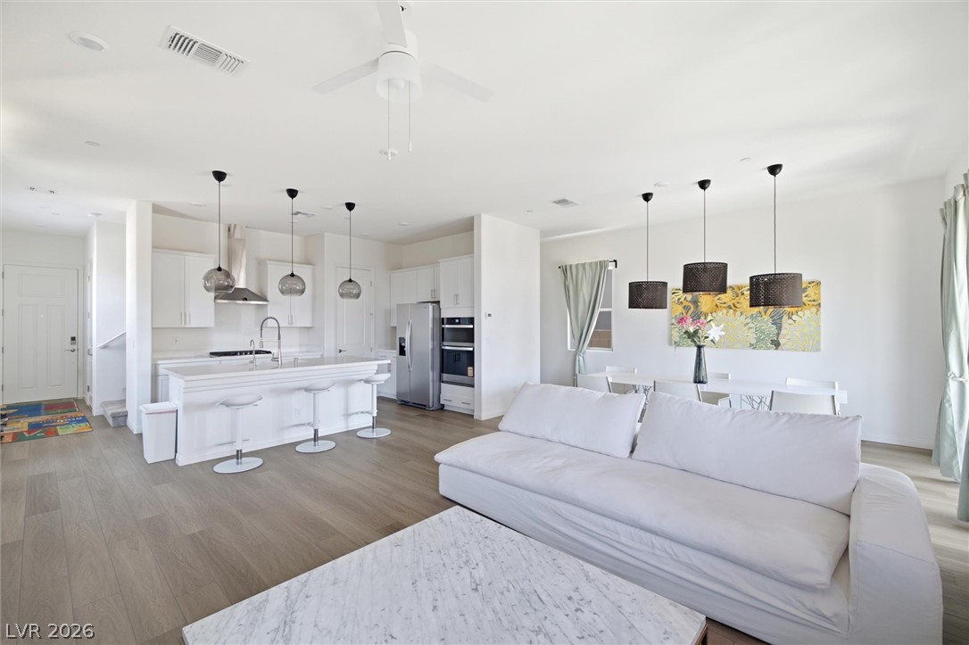 180 Cinder Cone Lane Las Vegas NV 89138