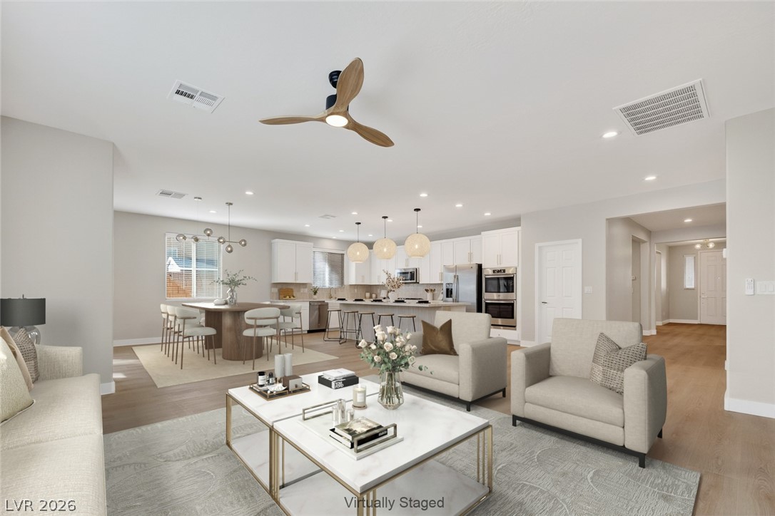 5713 Silver Cascade Avenue Las Vegas NV 89131