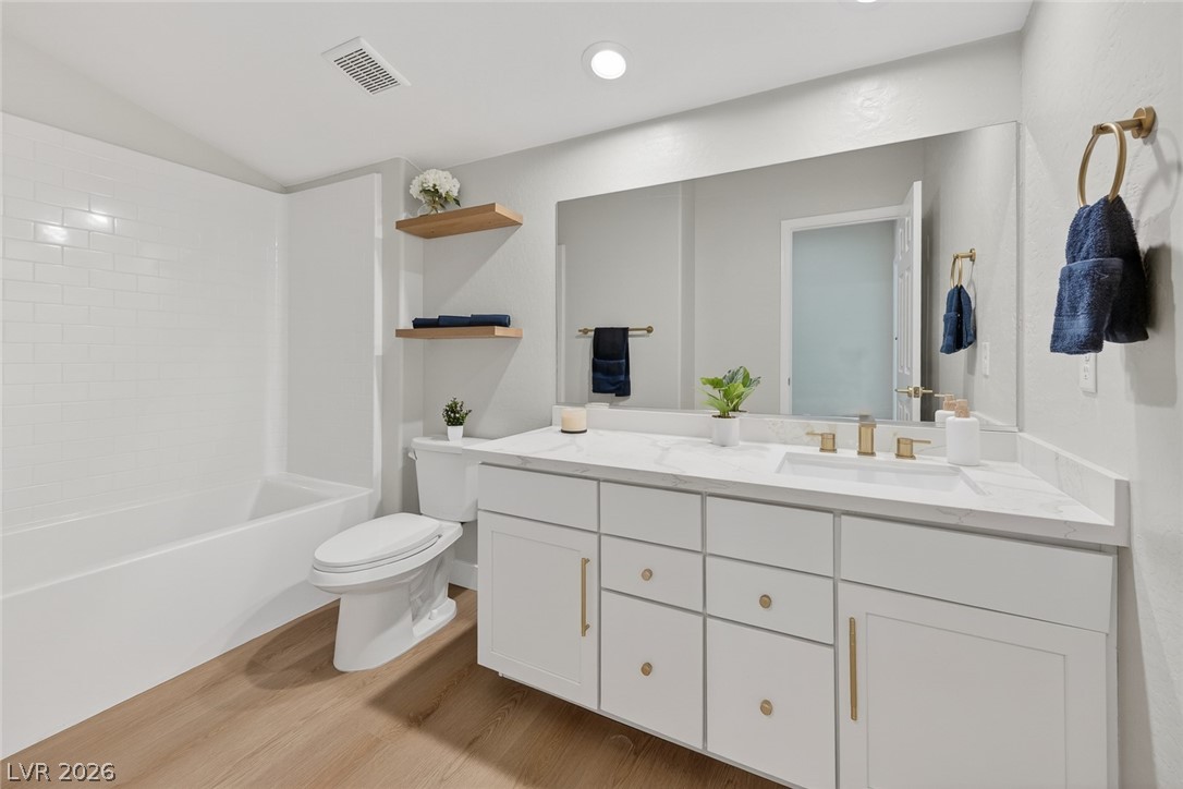 5713 Silver Cascade Avenue Las Vegas NV 89131
