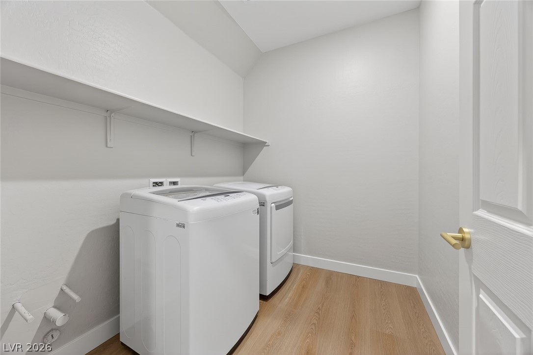 5713 Silver Cascade Avenue Las Vegas NV 89131