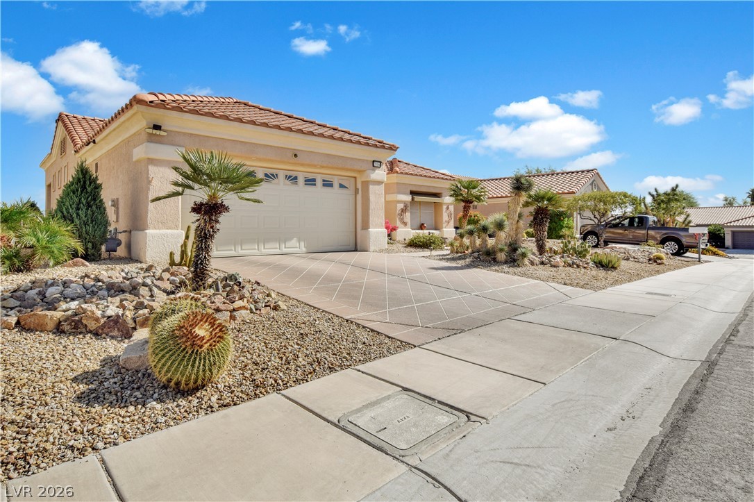 2016 Emery Street Las Vegas NV 89134