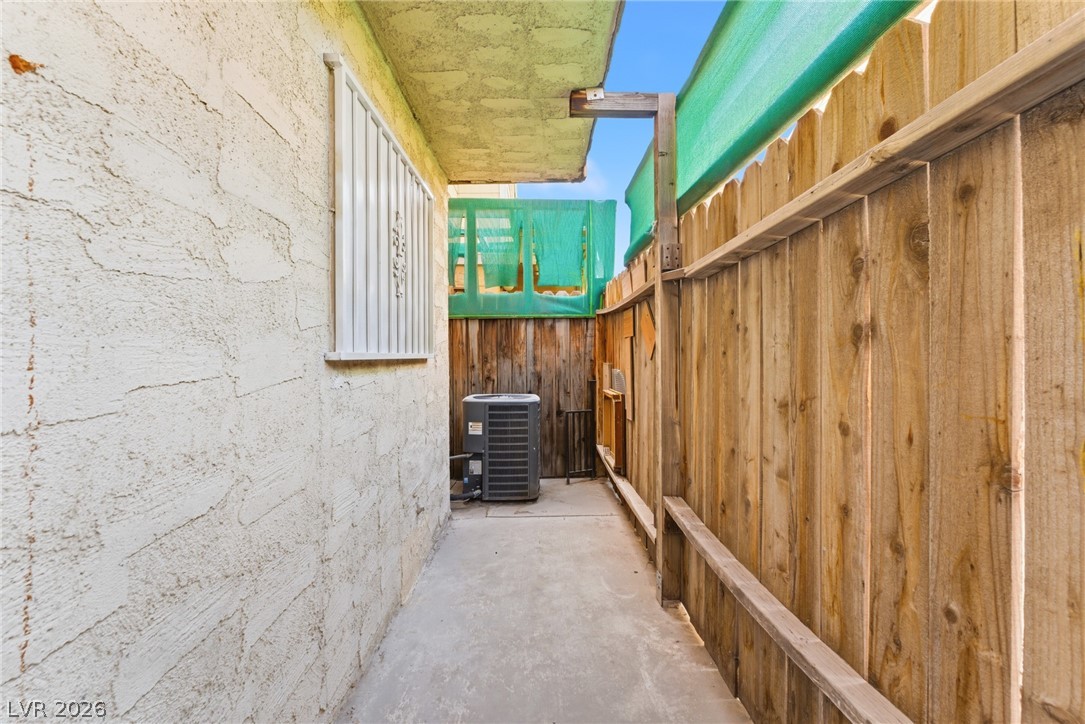 5156 Gray Lane F Las Vegas NV 89119