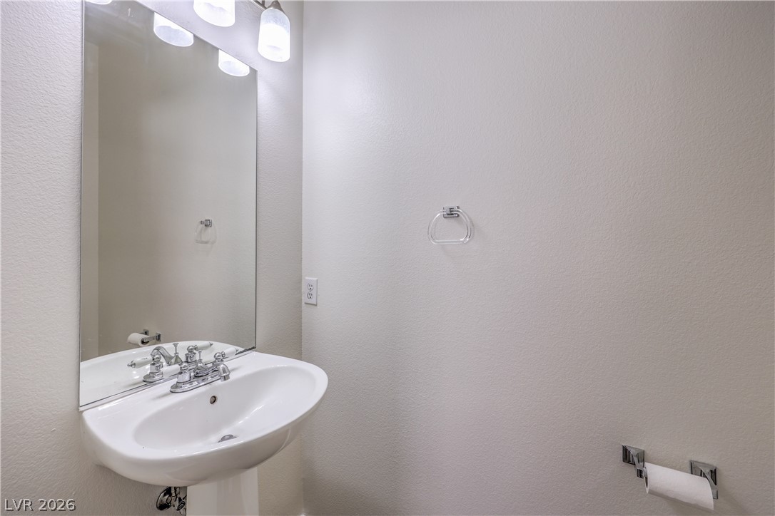 10008 Dusty Winds Avenue Las Vegas NV 89117
