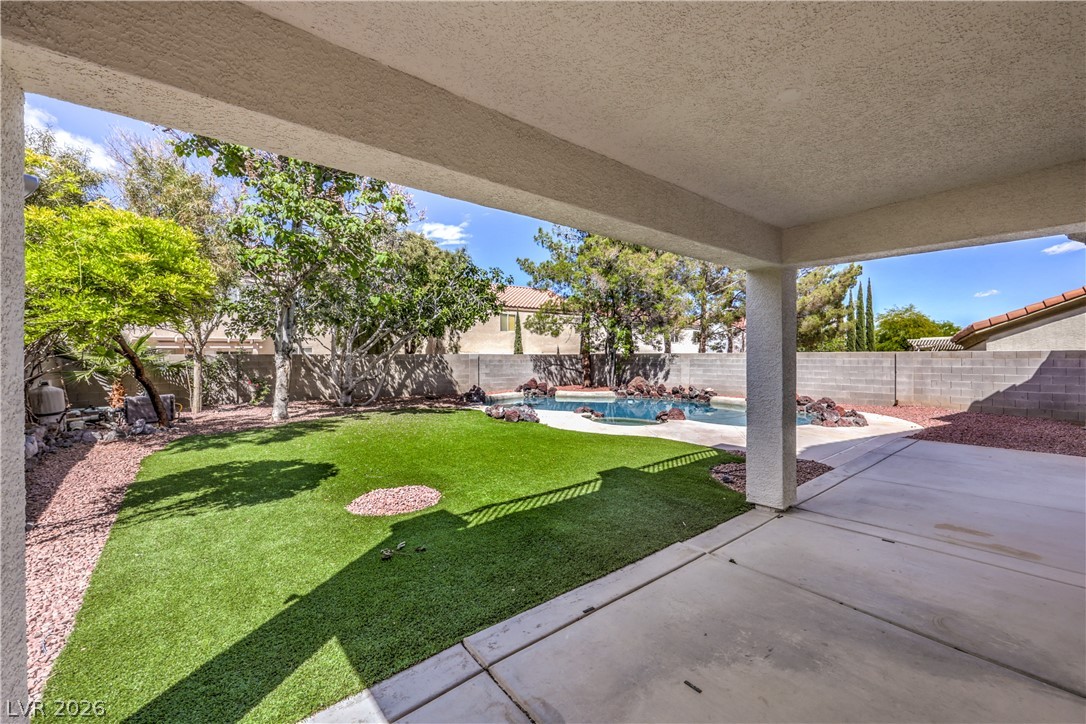 10008 Dusty Winds Avenue Las Vegas NV 89117
