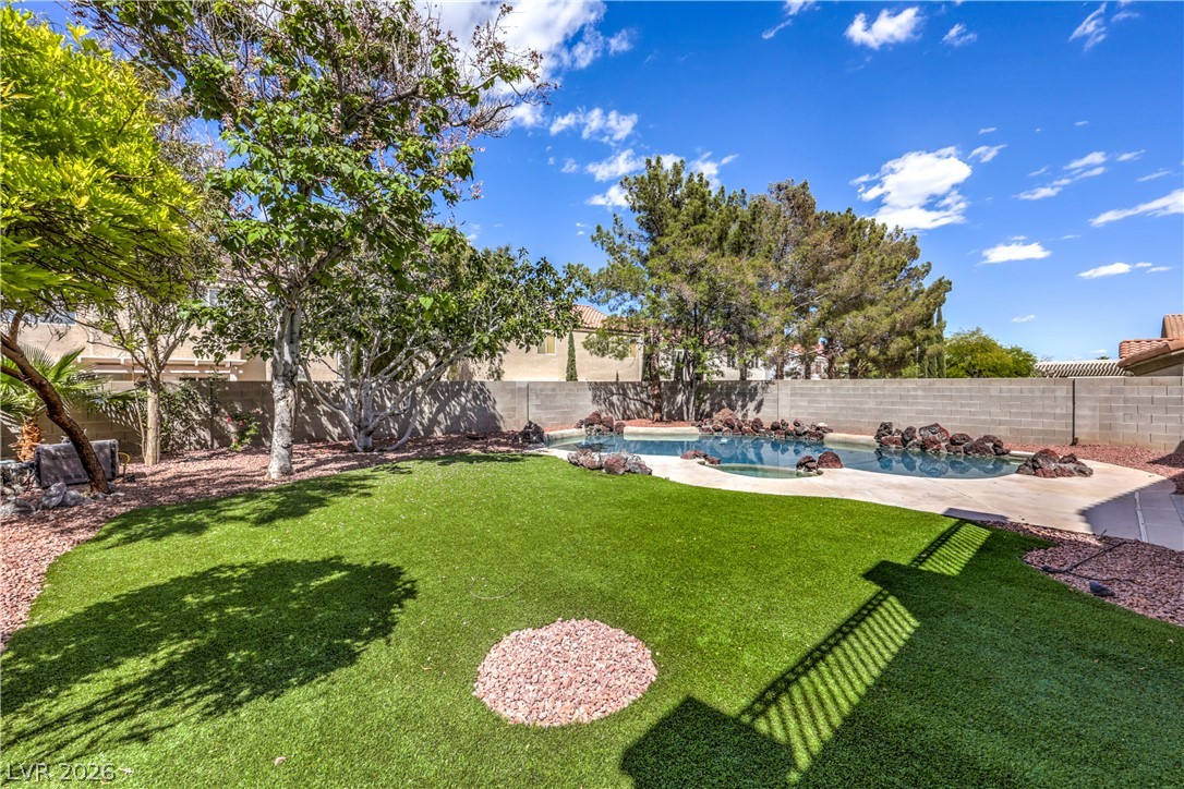 10008 Dusty Winds Avenue Las Vegas NV 89117