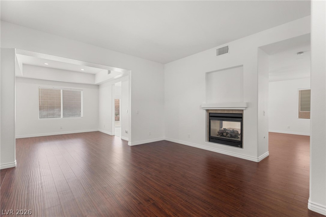 9123 Weeping Hollow Avenue Las Vegas NV 89178
