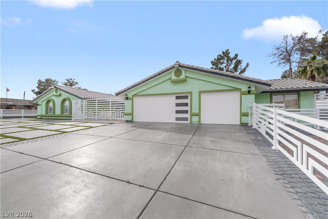 3160 East Viking Road Las Vegas NV 89121