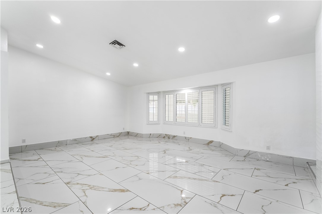 3160 East Viking Road Las Vegas NV 89121