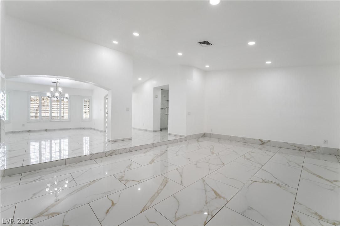 3160 East Viking Road Las Vegas NV 89121