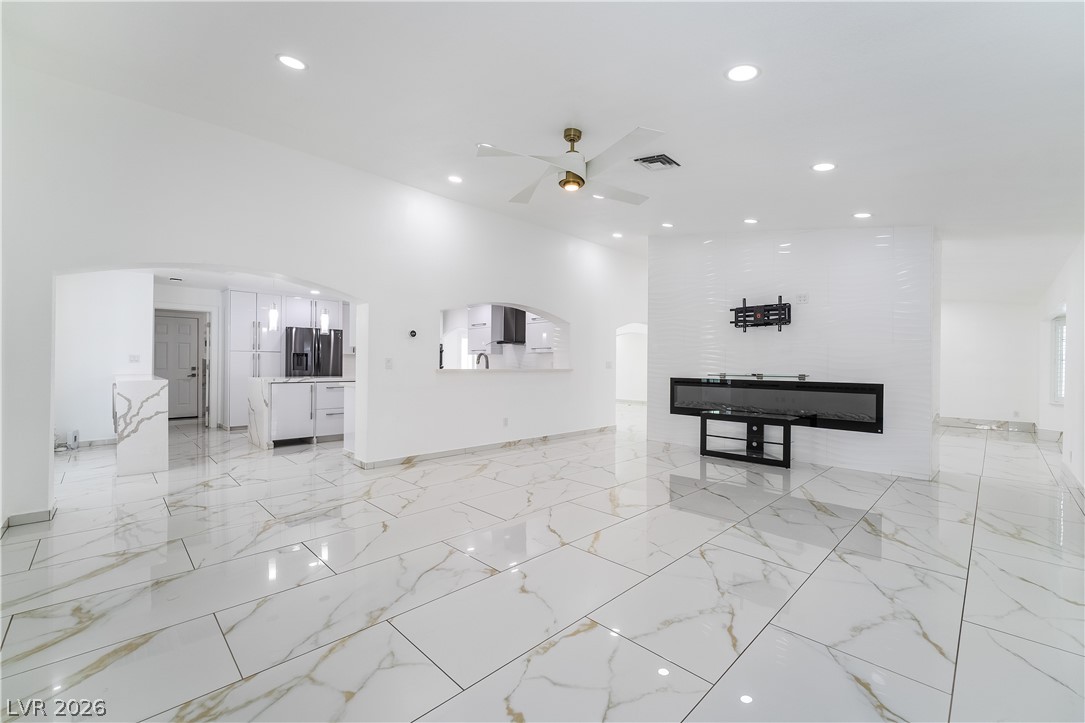 3160 East Viking Road Las Vegas NV 89121