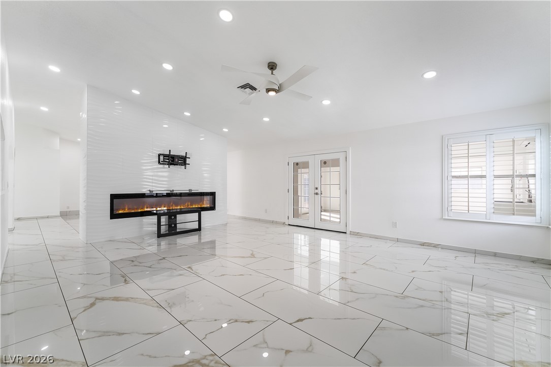 3160 East Viking Road Las Vegas NV 89121