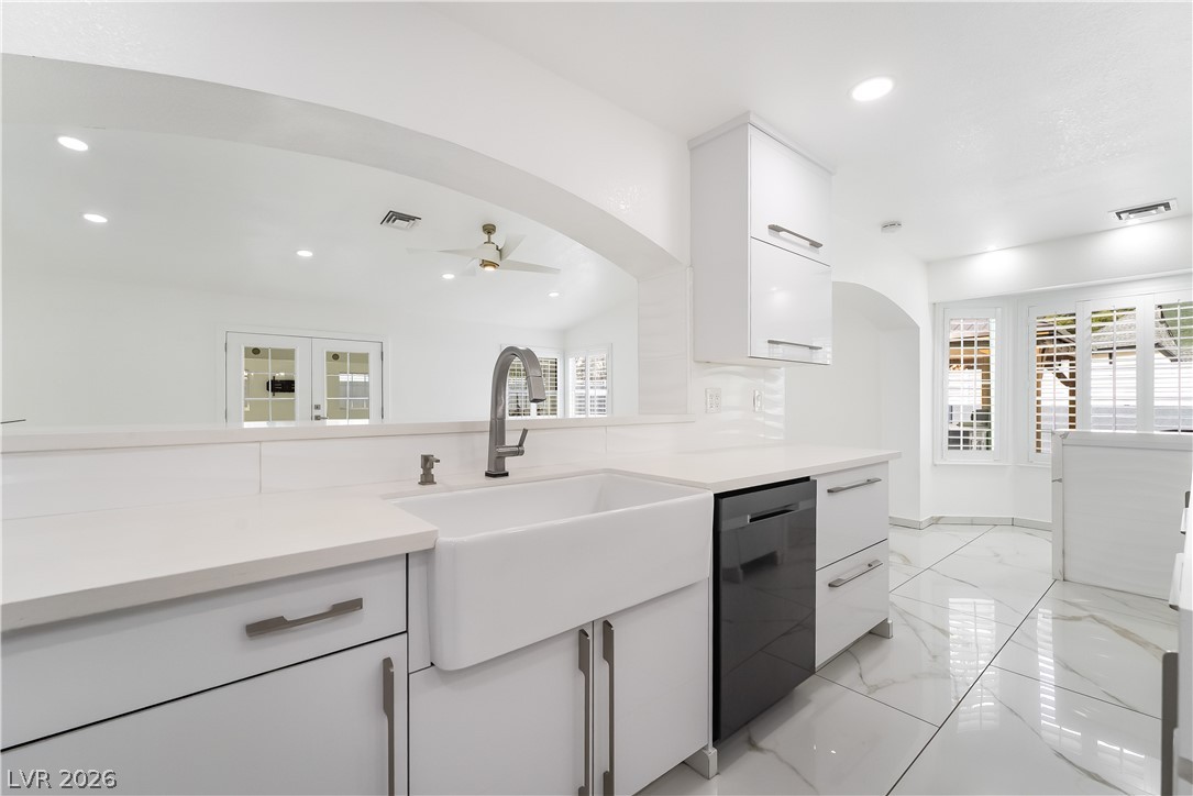 3160 East Viking Road Las Vegas NV 89121