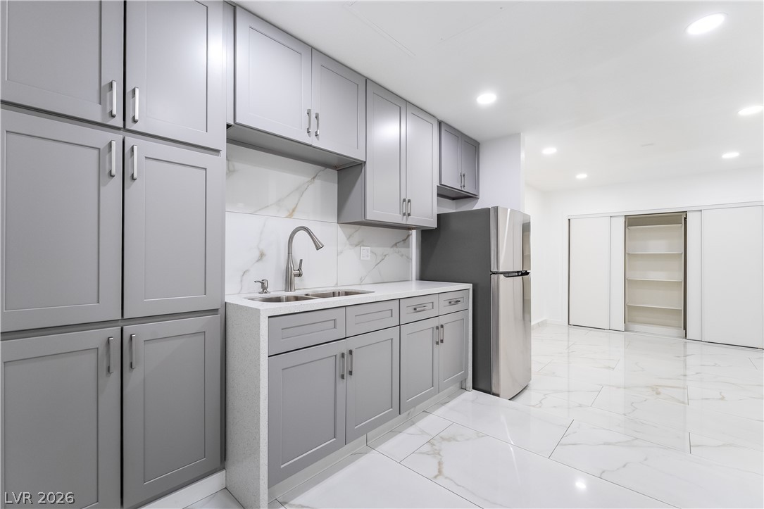 3160 East Viking Road Las Vegas NV 89121