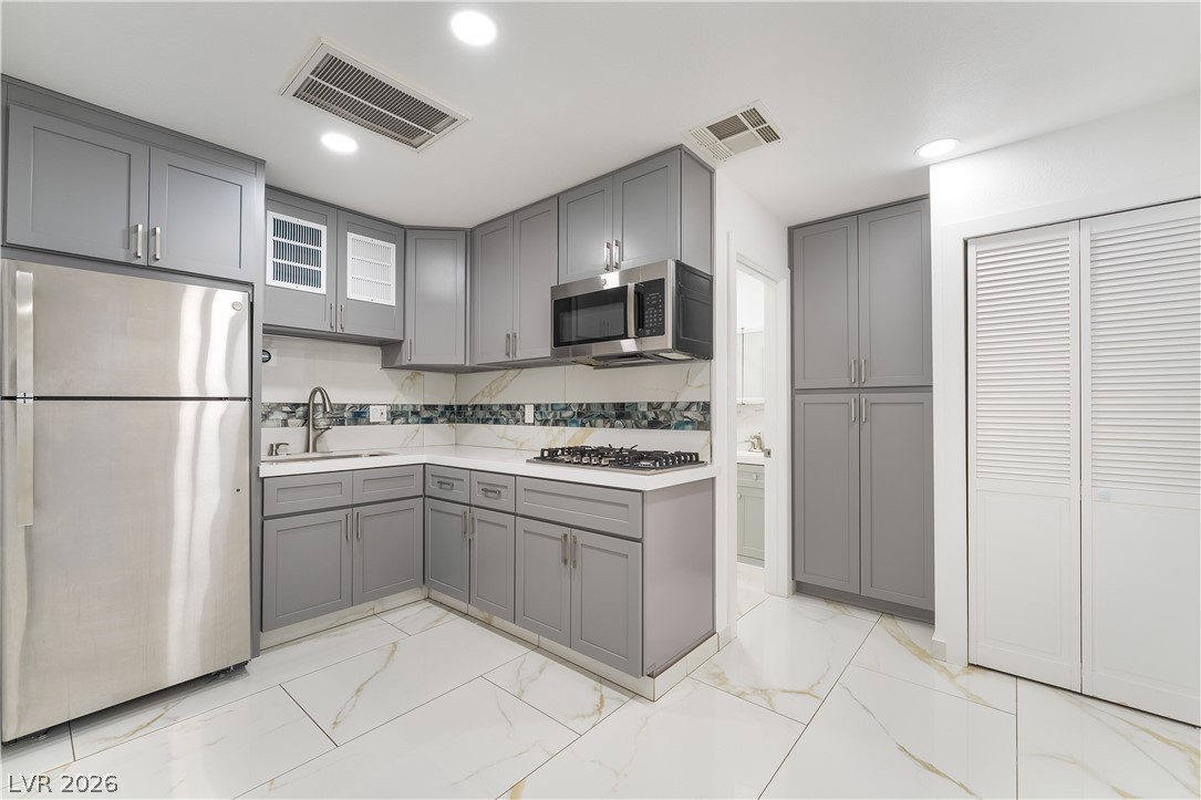 3160 East Viking Road Las Vegas NV 89121