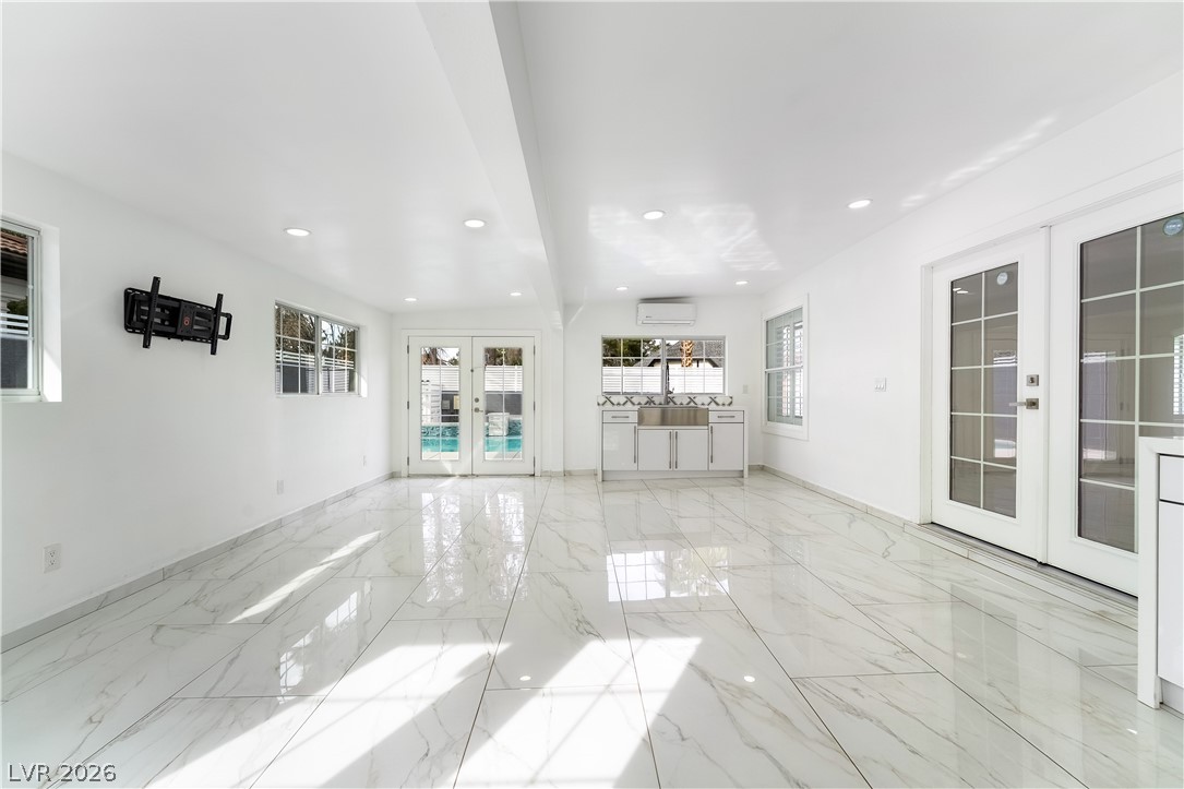 3160 East Viking Road Las Vegas NV 89121